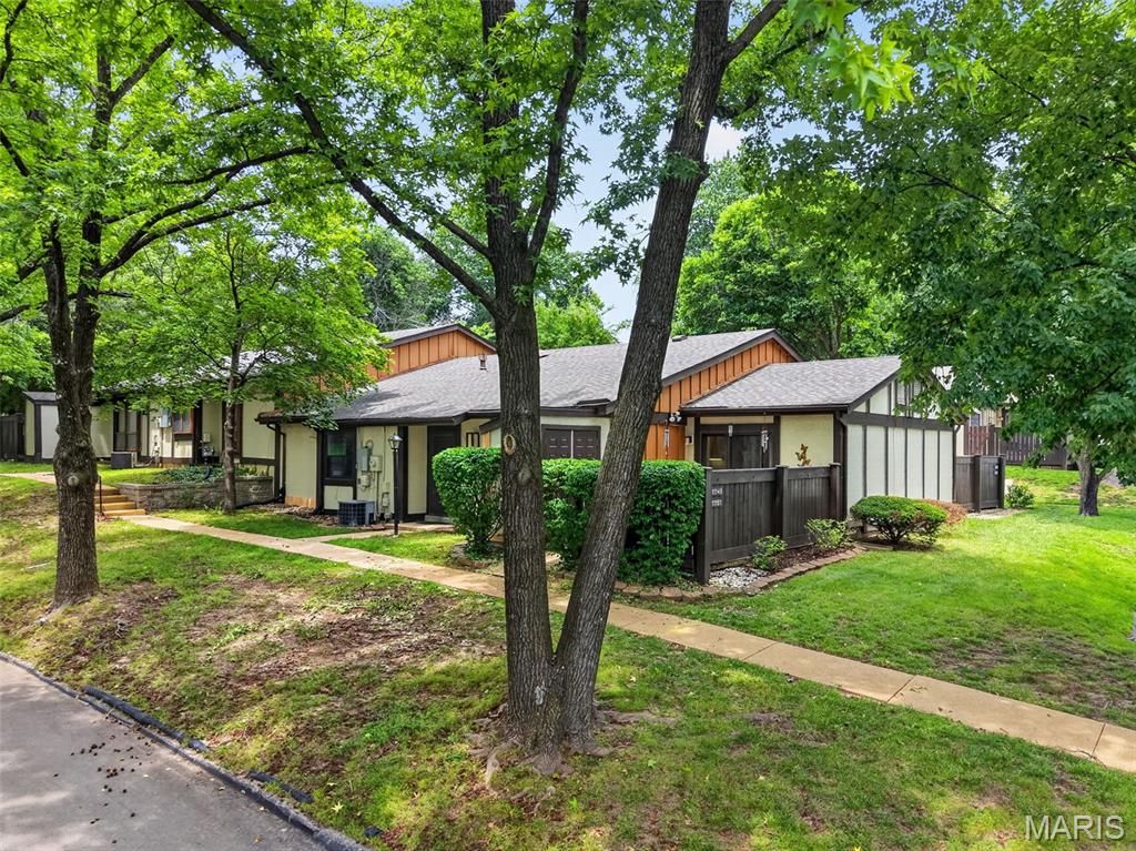 Sugartree 8 - Residential