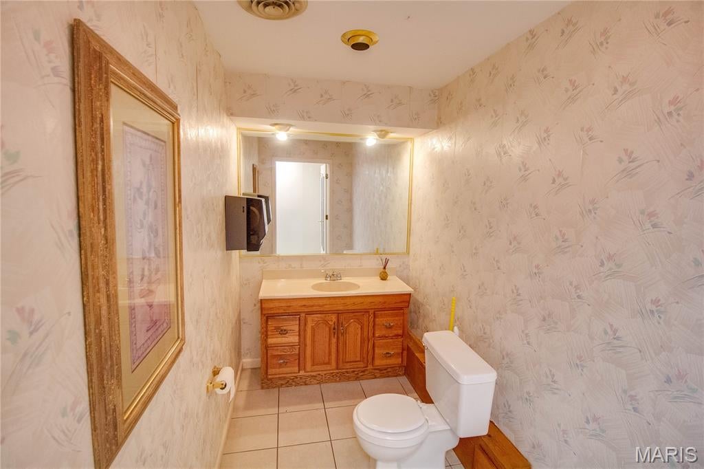 Hunter & Russells Add - Commercial Sale