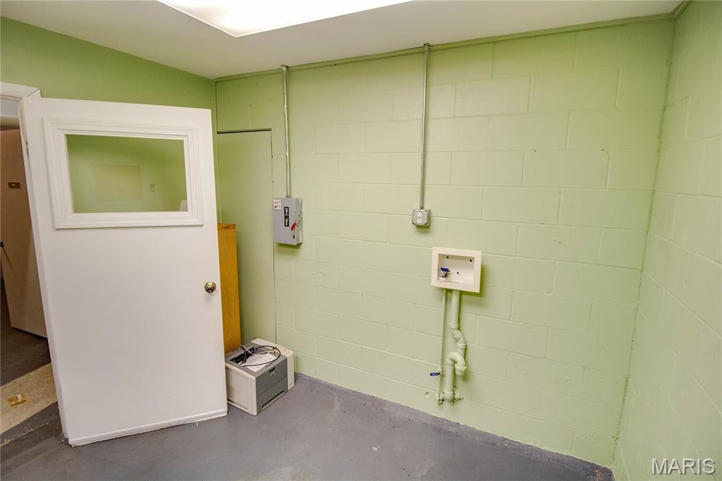 Hunter & Russells Add - Commercial Sale