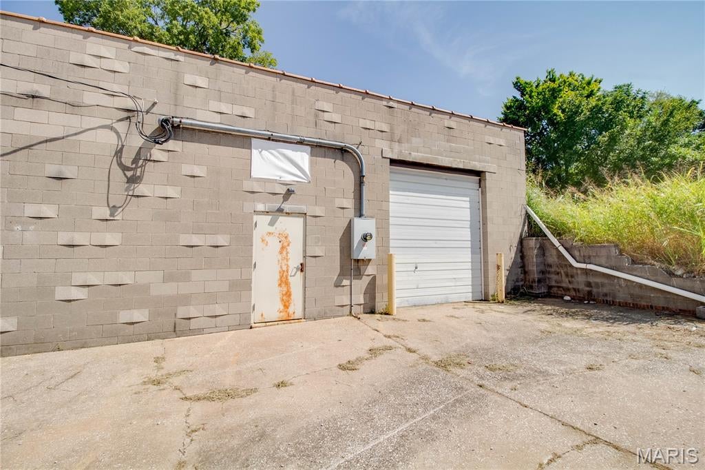Hunter & Russells Add - Commercial Sale