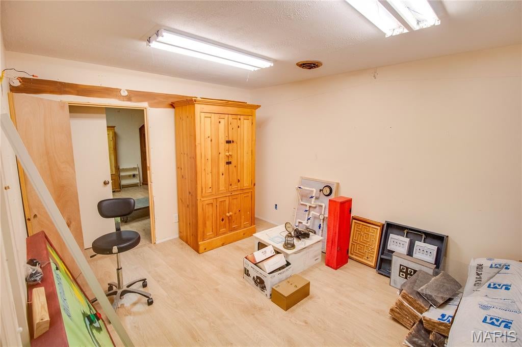 Hunter & Russells Add - Commercial Sale