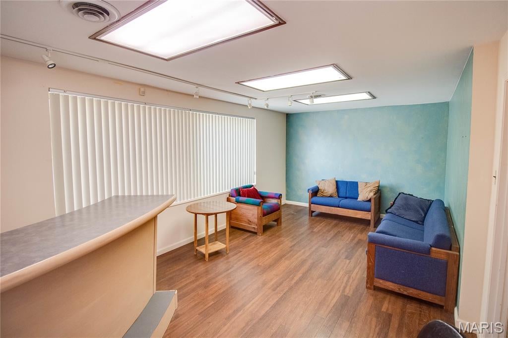 Hunter & Russells Add - Commercial Sale