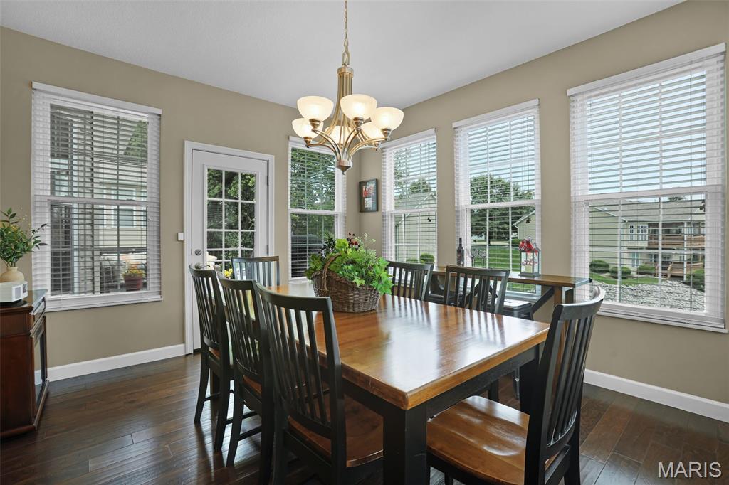 Villas/Stonebridge Condos - Residential