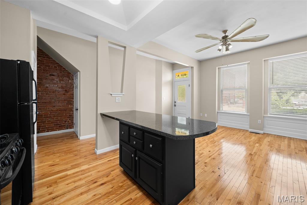 Laclede Condo - Residential