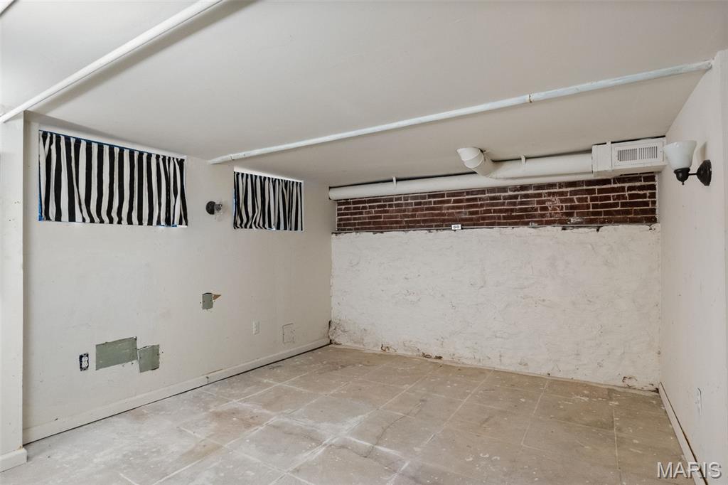 Laclede Condo - Residential