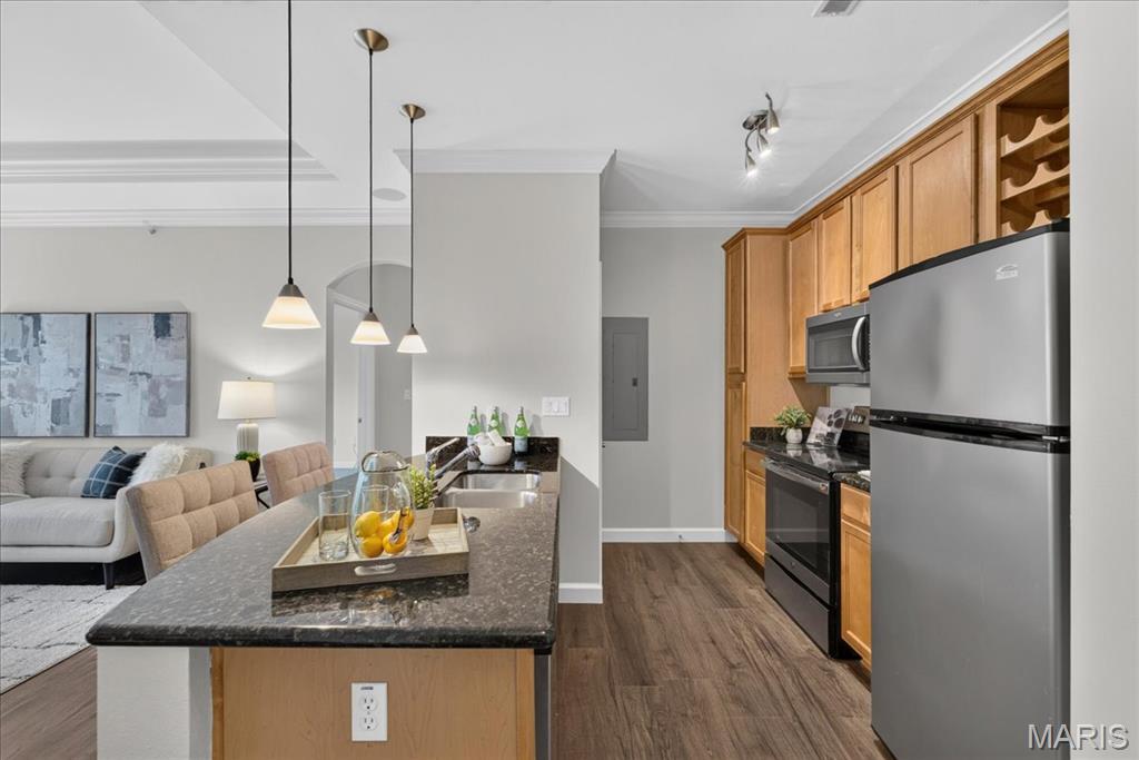 McKnight Crossing At Tilles Park - Residential