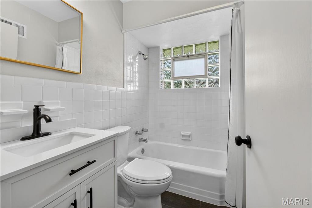 Richford Gardens 6 - Residential