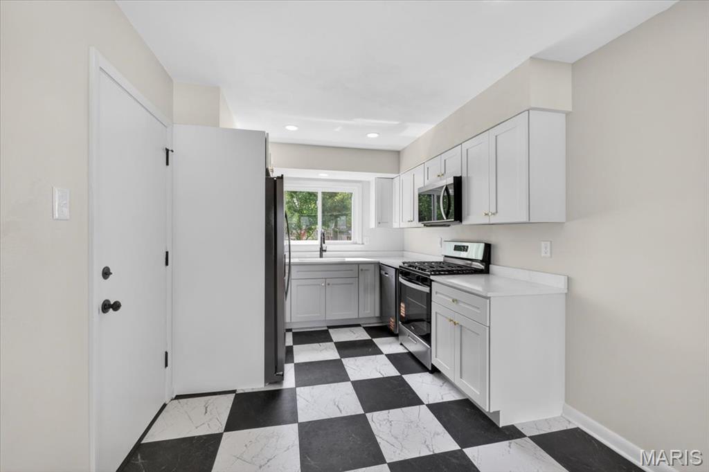 Richford Gardens 6 - Residential