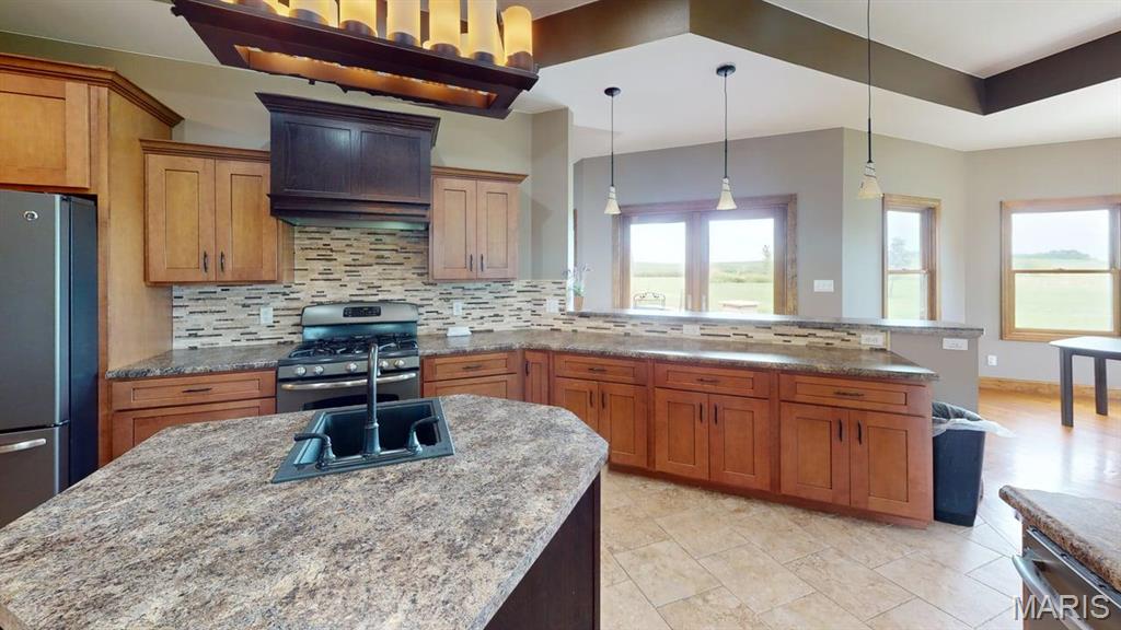 Fenton Farms Estates - Residential