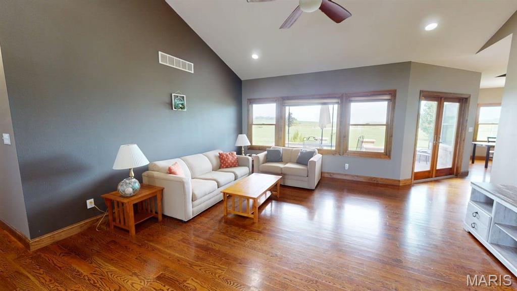 Fenton Farms Estates - Residential