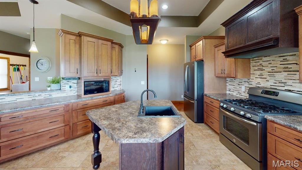 Fenton Farms Estates - Residential