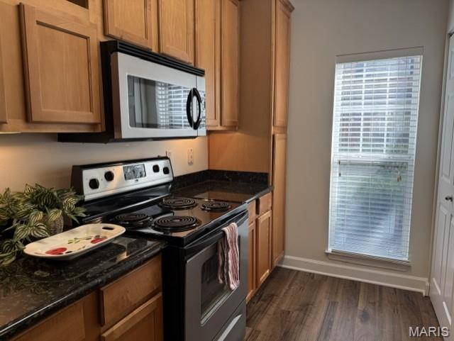 McKnight Crossing At Tilles Park - Residential