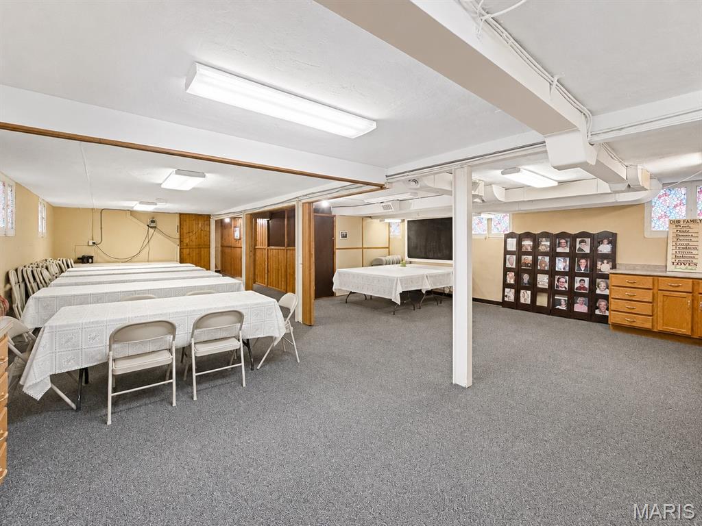 Town Of Fenton - Commercial Sale