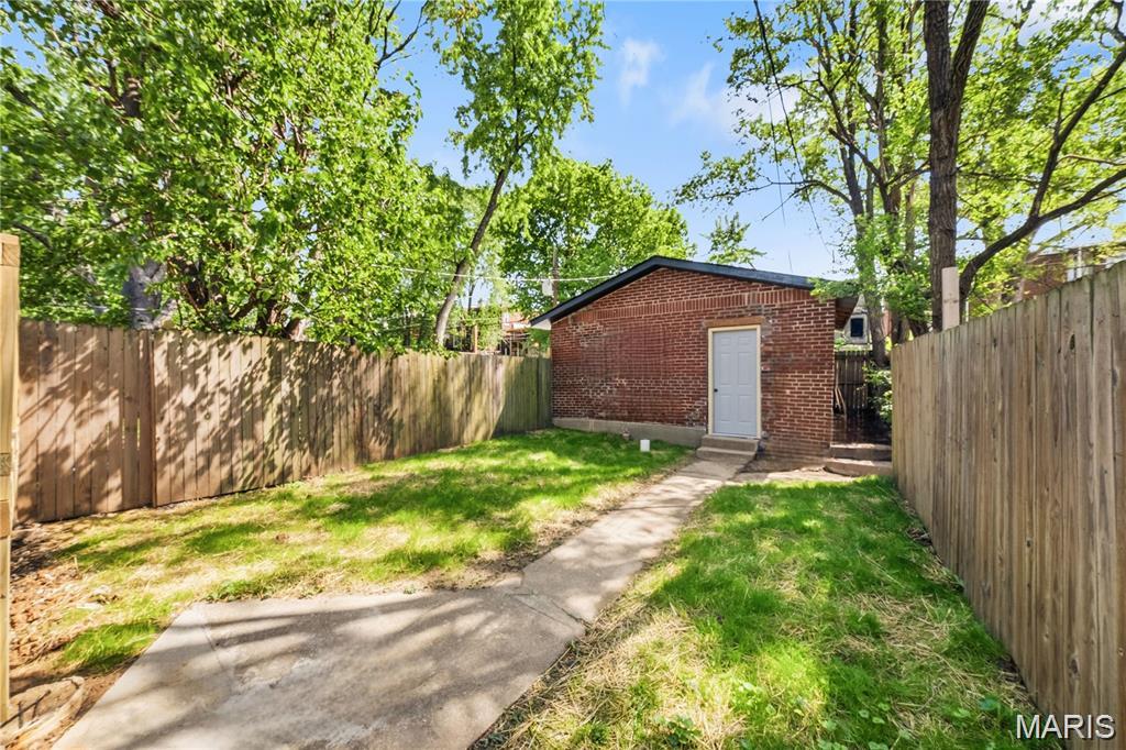 Cherokee Place Add - Residential