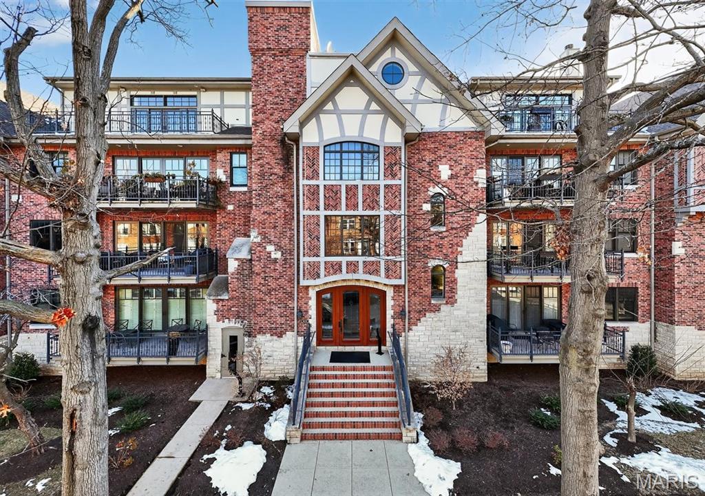 Forest Court Commons Condo - Residential