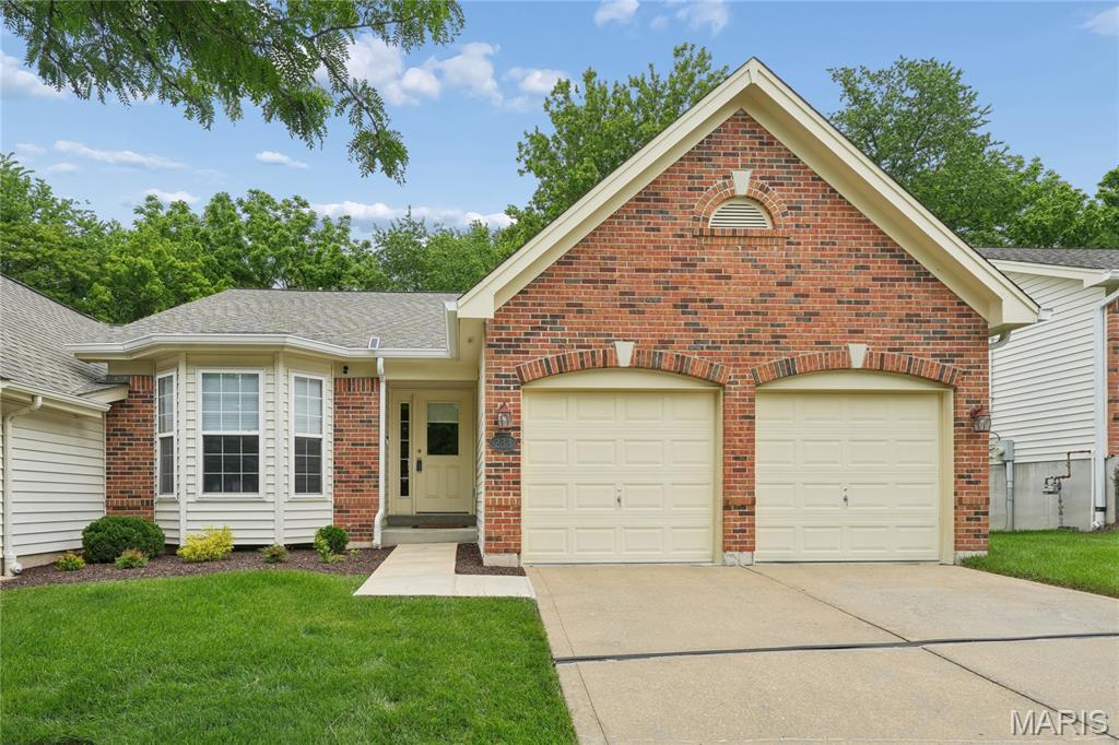 3 BD, 3 Bath Ranch style Villa in Chesterfield on premium lot backing to woods. Approx. 2289 SF of finished space including walkout lower level. Updates include new windows coming on 6/1, new gutters and downspouts-2025, some new kitchen appliances-2022-24, new furnace and water heater-est 3 years, and newer garage door openers. Amenities include granite countertop and maple colored cabinets, wood floors, main floor laundry, patio, and deck, and two car garage. The lower level includes a third bedroom and third bathroom, a Rec room, and additional unfinished storage. Floor plan has broad appeal to buyers of all ages. Convenient access to highways, shopping and restaurants. this is one level living at its finest. Welcome home!