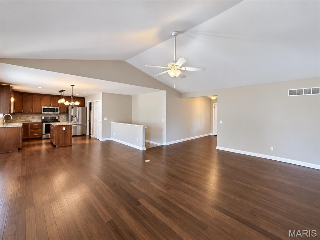 Ridgetop Estate #2 - Residential
