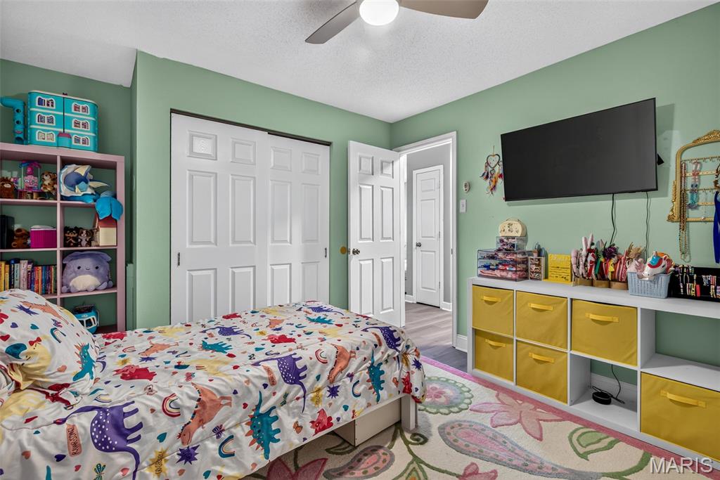 Sunset Hills Condo - Residential