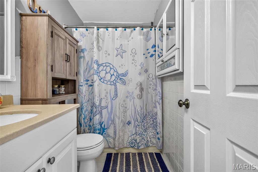 Sunset Hills Condo - Residential