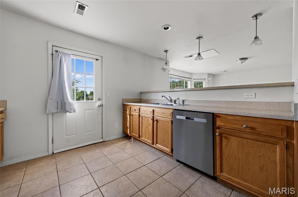 HICKORY VALLEY FOURTH ADDITION - Residential