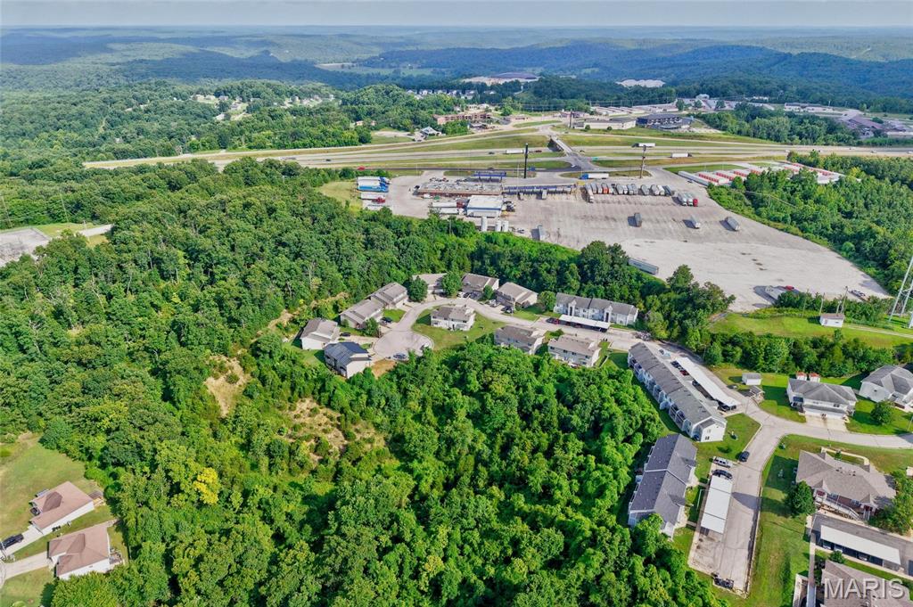 HICKORY VALLEY FOURTH ADDITION - Residential