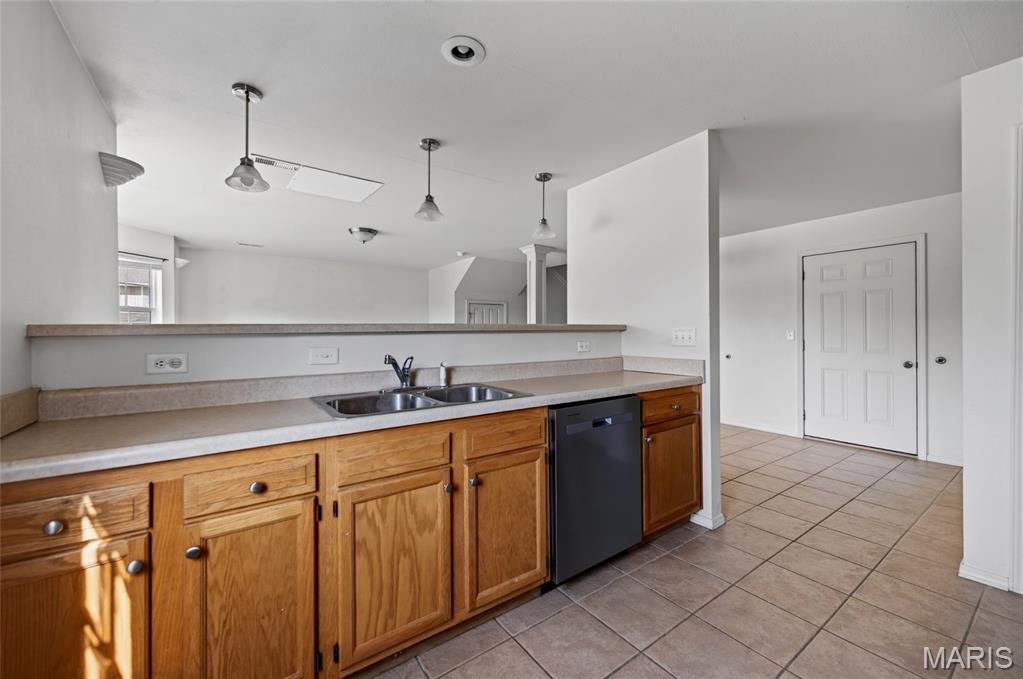HICKORY VALLEY FOURTH ADDITION - Residential