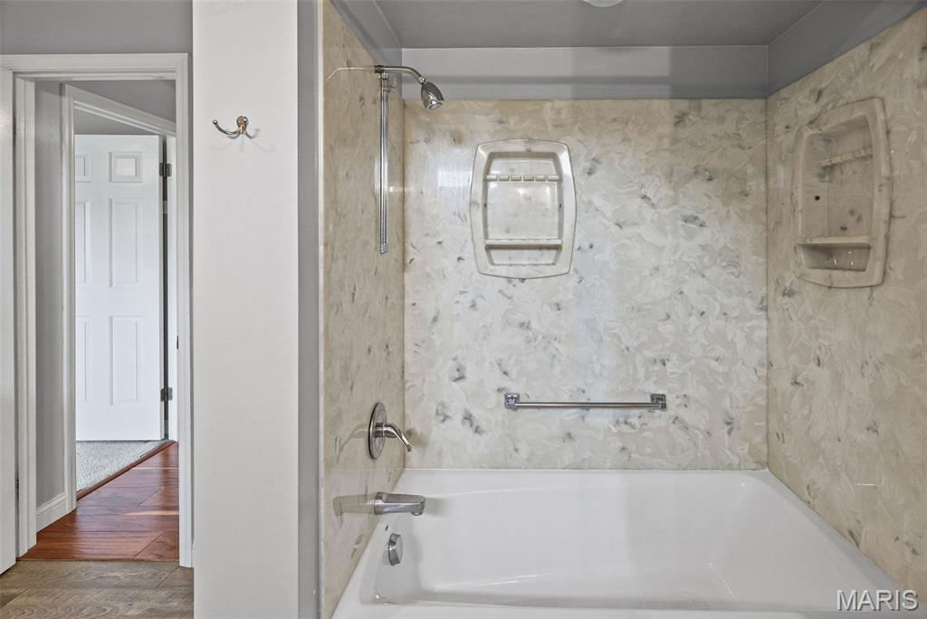 Dadrian Gardens West - Residential
