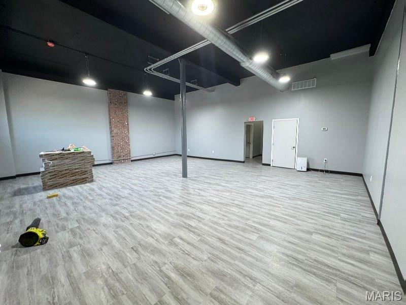 Raymond Place - Commercial Lease