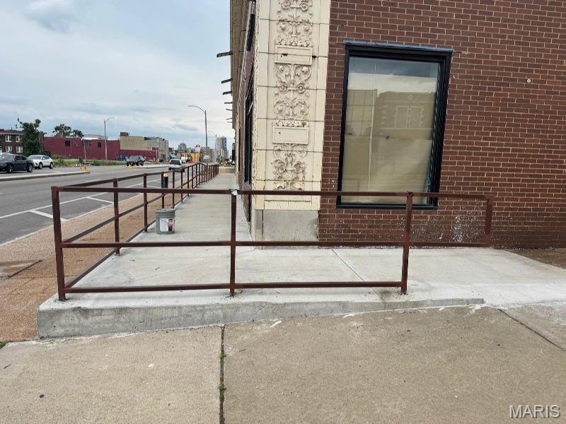 Raymond Place - Commercial Lease