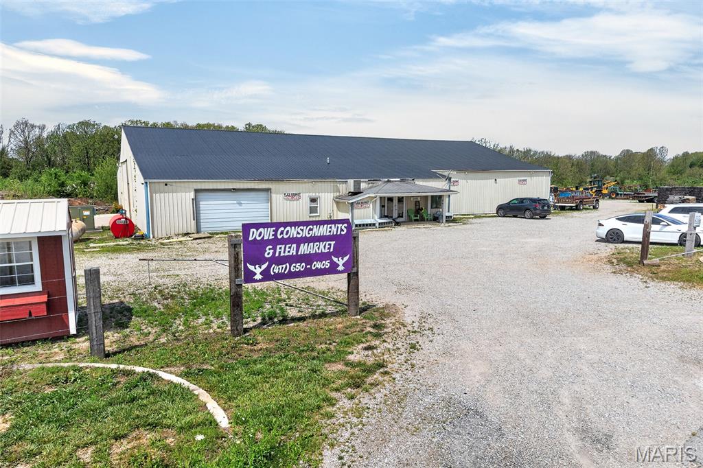 LEBANON - Commercial Sale