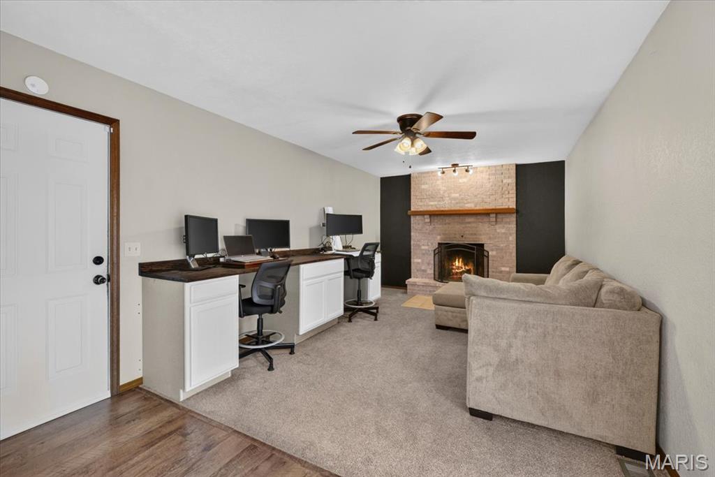 Meadowlake Acres 8th add - Residential