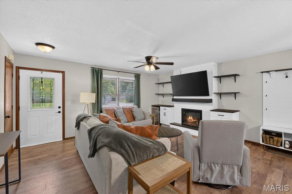 Meadowlake Acres 8th add - Residential