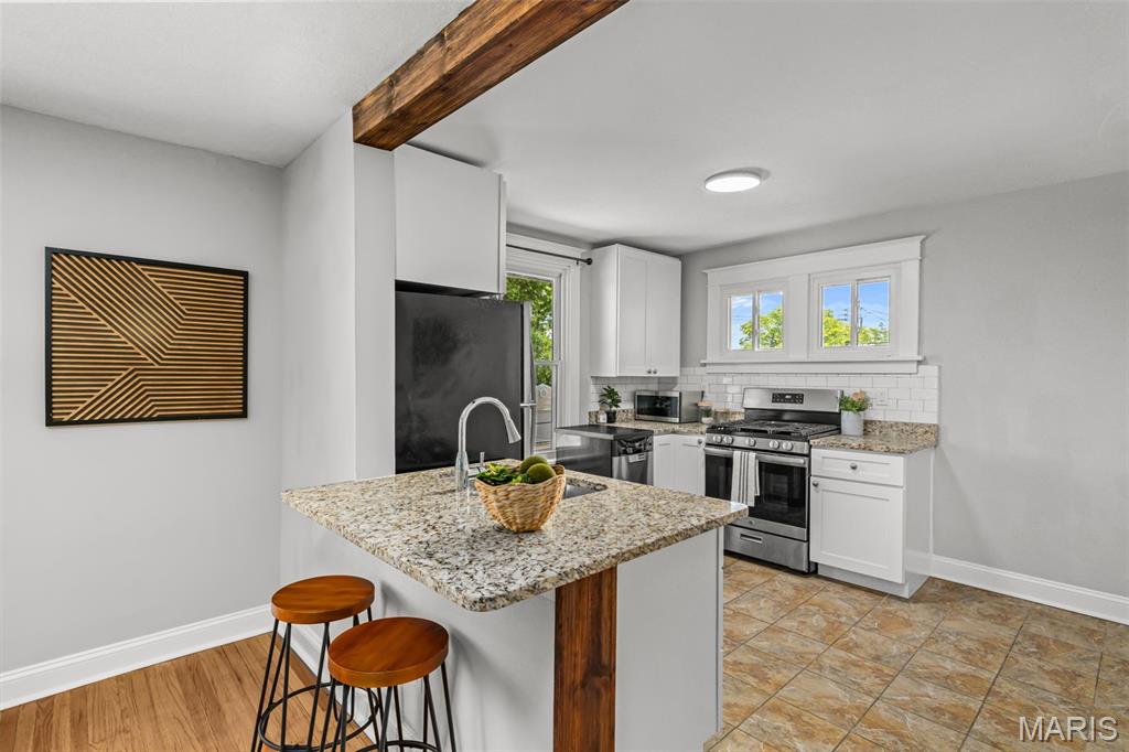 West Richmond Heights Resub Lt 19 & 20 - Residential