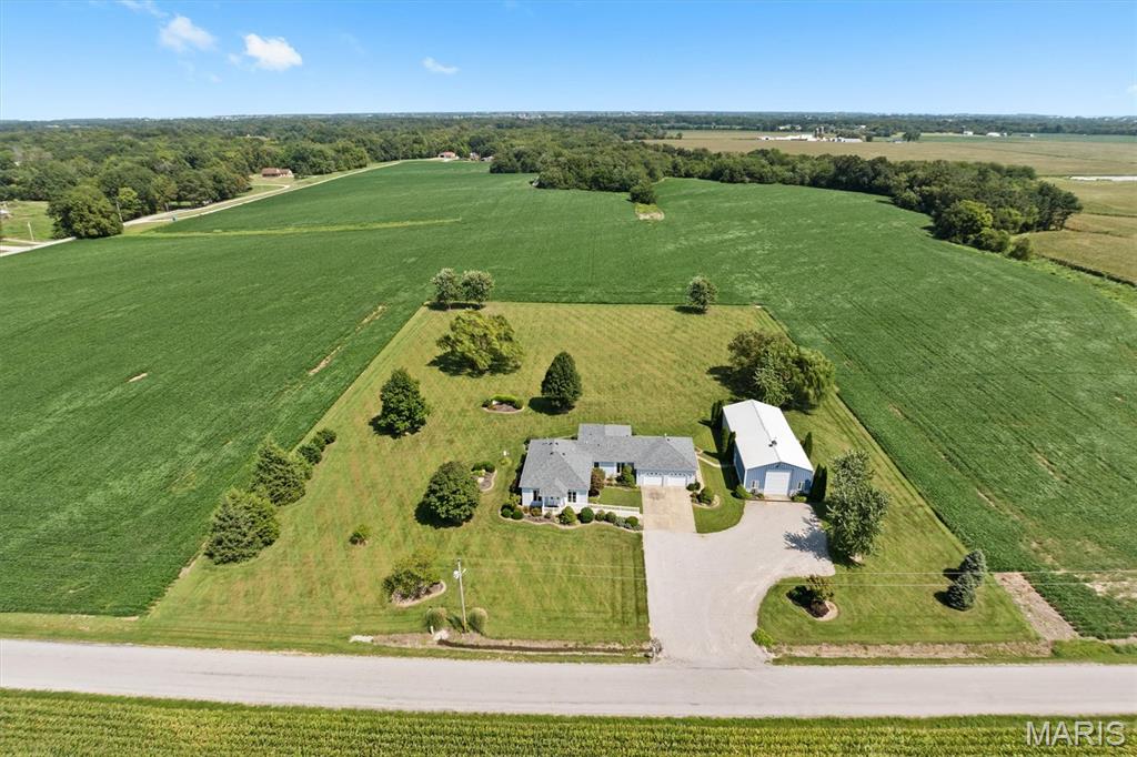 NOT IN A SUBDIVISION - Residential