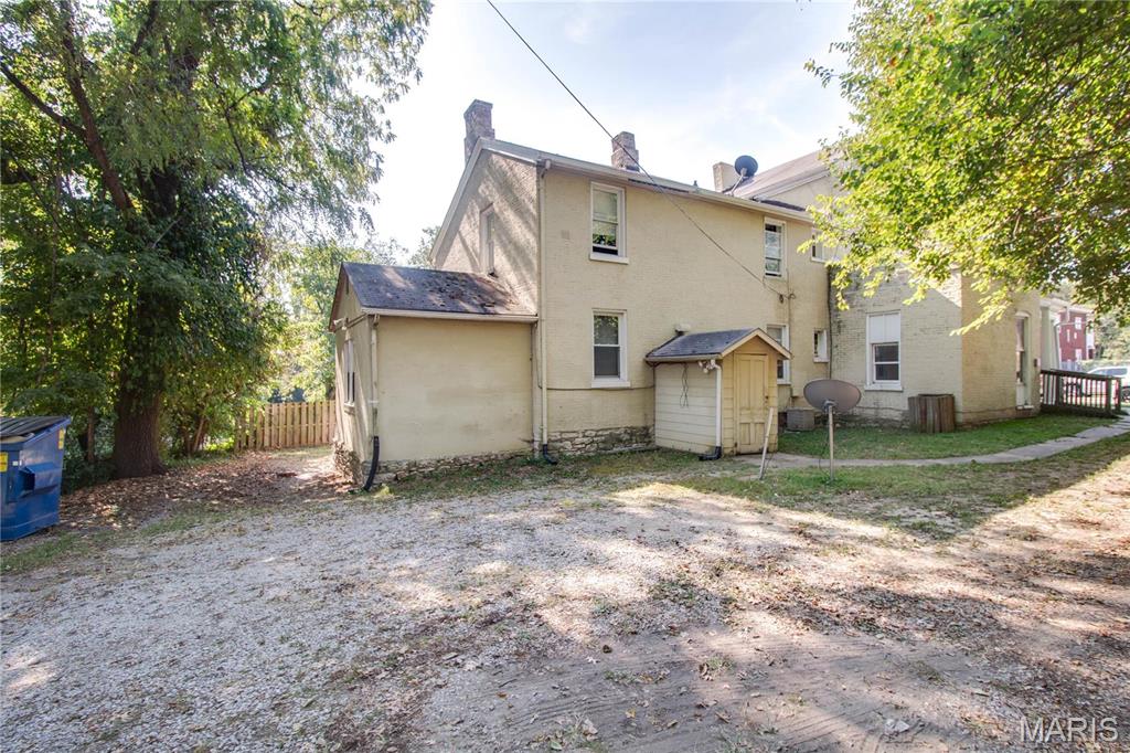 Not in a subdivision - Residential Income