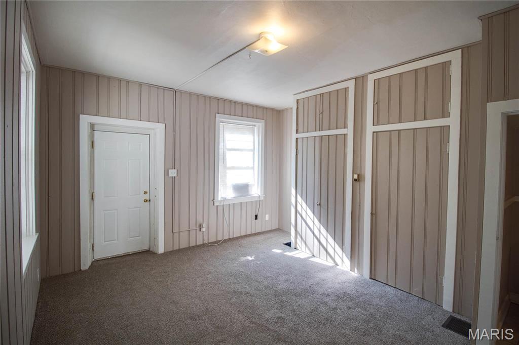 Not in a subdivision - Residential Income
