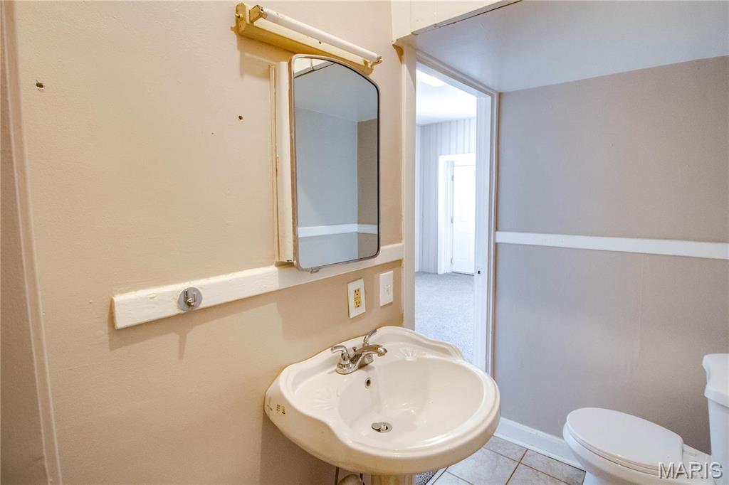Not in a subdivision - Residential Income