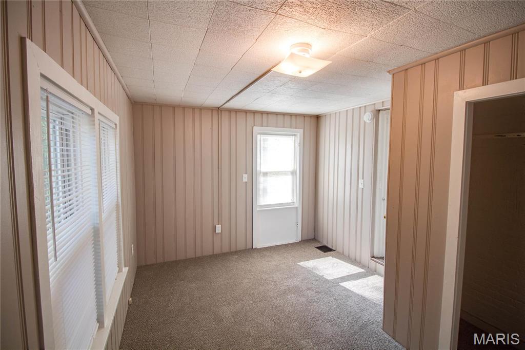 Not in a subdivision - Residential Income