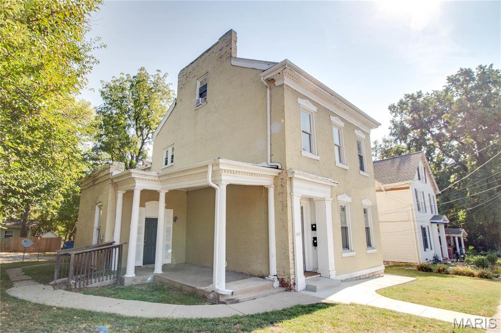 Not in a subdivision - Residential Income