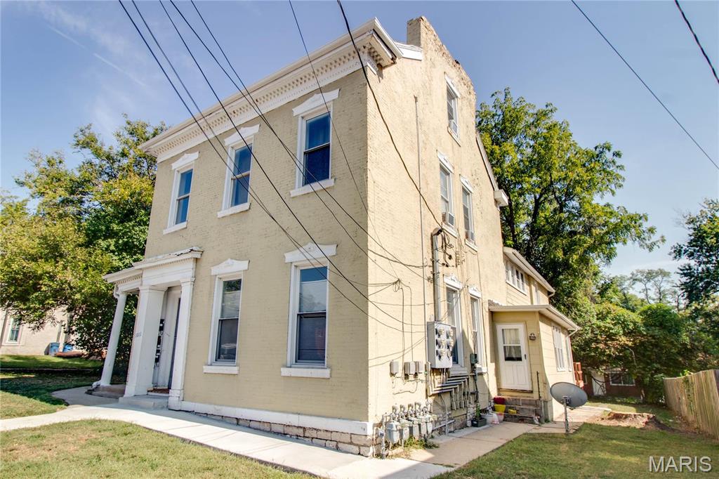 Not in a subdivision - Residential Income