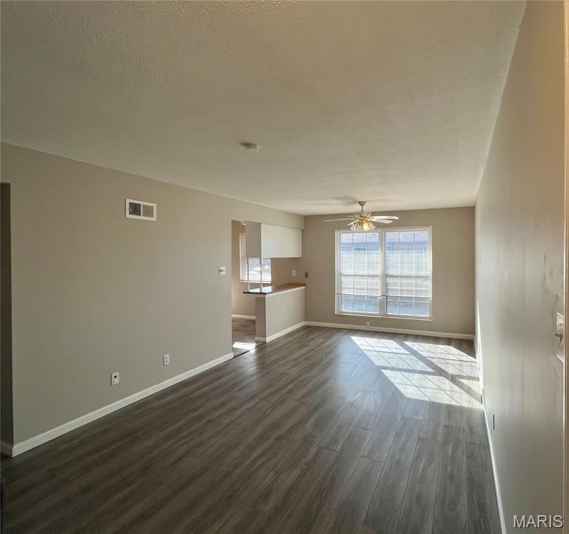 Leisure Village Condo - Residential