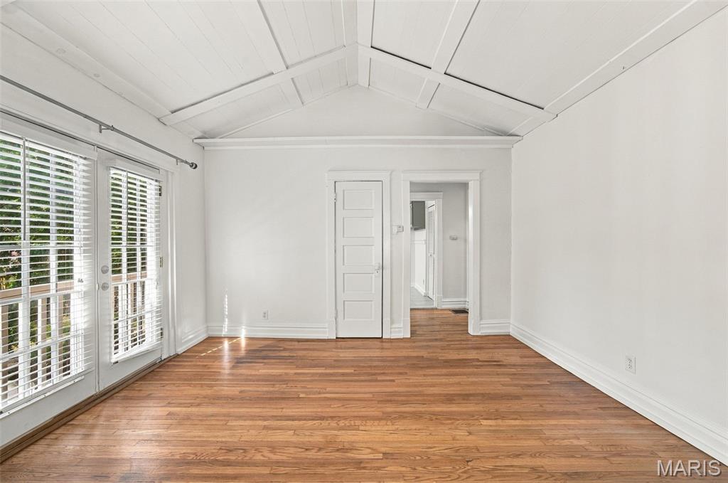 Mc Kenzie Tr - Residential