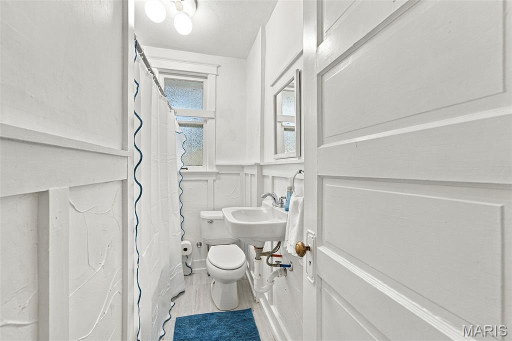 Mc Kenzie Tr - Residential