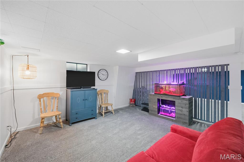 Sec 16 Township 44 R 6 - Residential