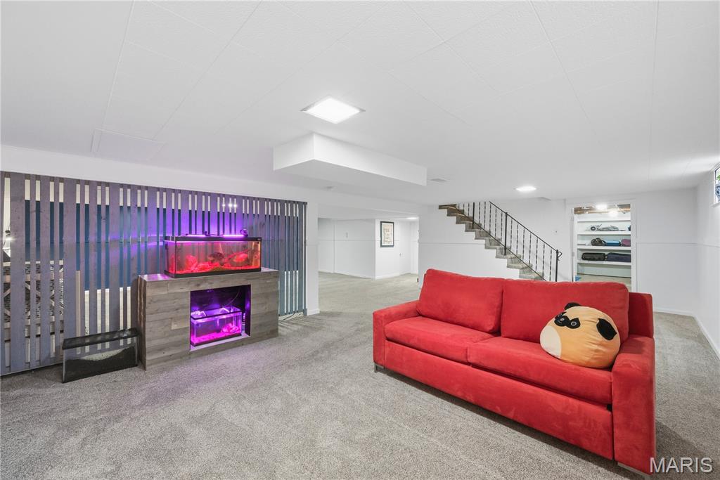 Sec 16 Township 44 R 6 - Residential