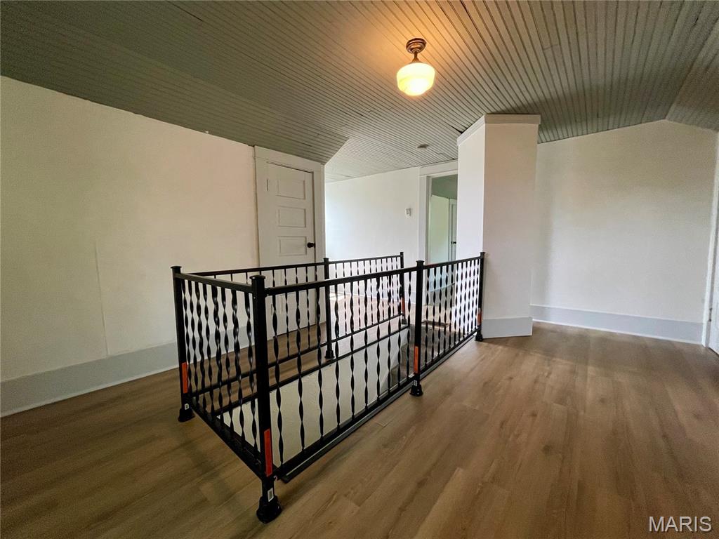Red Star Add - Residential