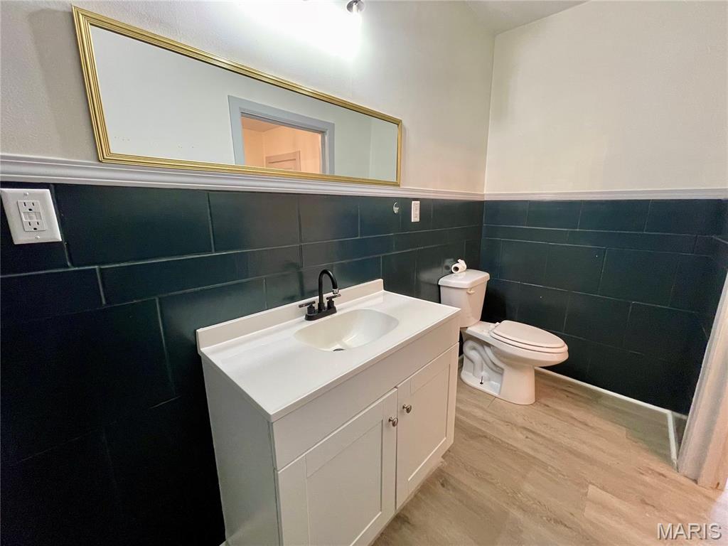 Red Star Add - Residential
