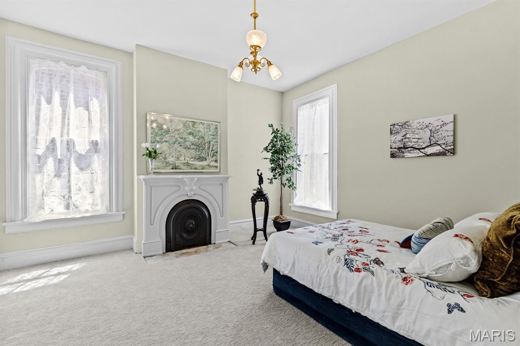 Lafayette Square - Residential