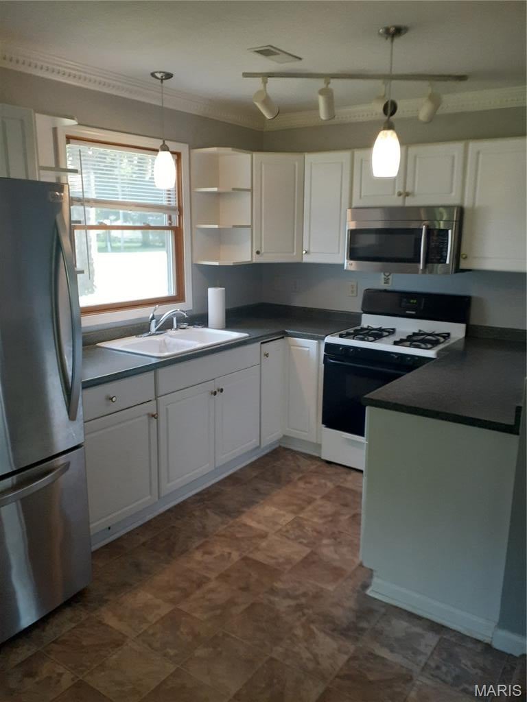 Athlone Acres - Residential