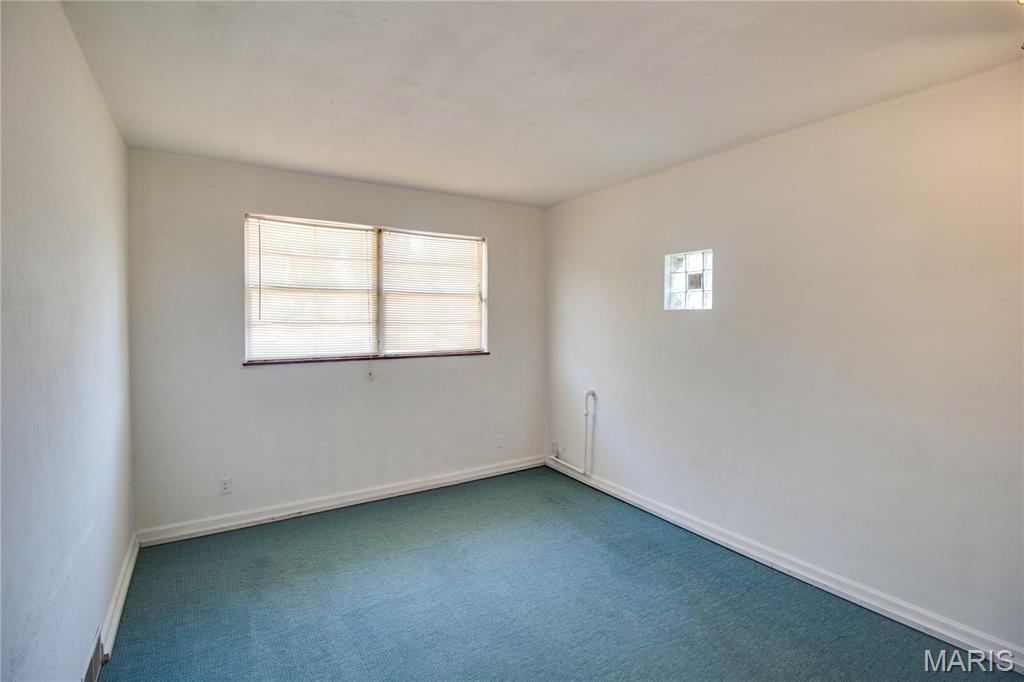 Canterbury Manor - Residential